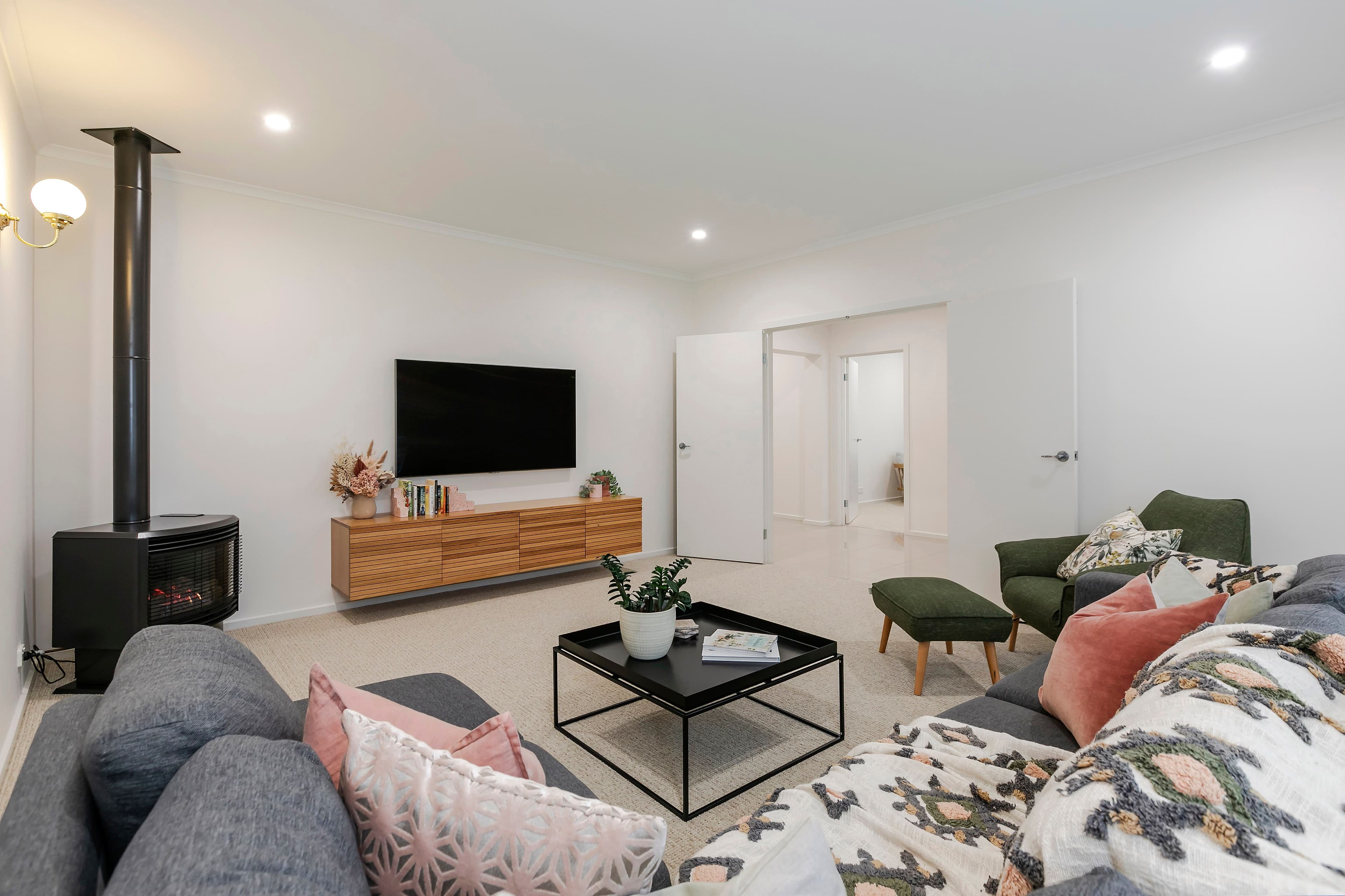 81a Military Road, Tennyson SA 5022, Tennyson - Thumbnail 6