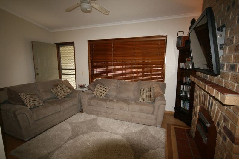 38 Balmerino Drive, Carina QLD 4152, Carina - Thumbnail 5