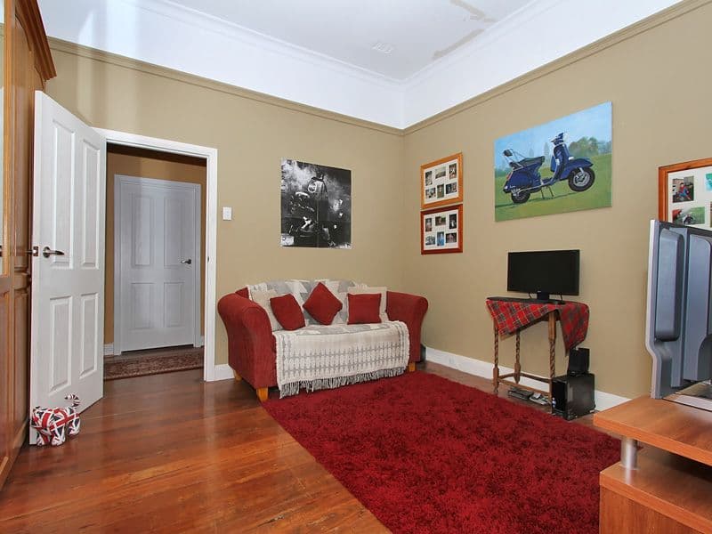 10 Fifth Avenue, BASSENDEAN WA 6054, Bassendean - Thumbnail 7