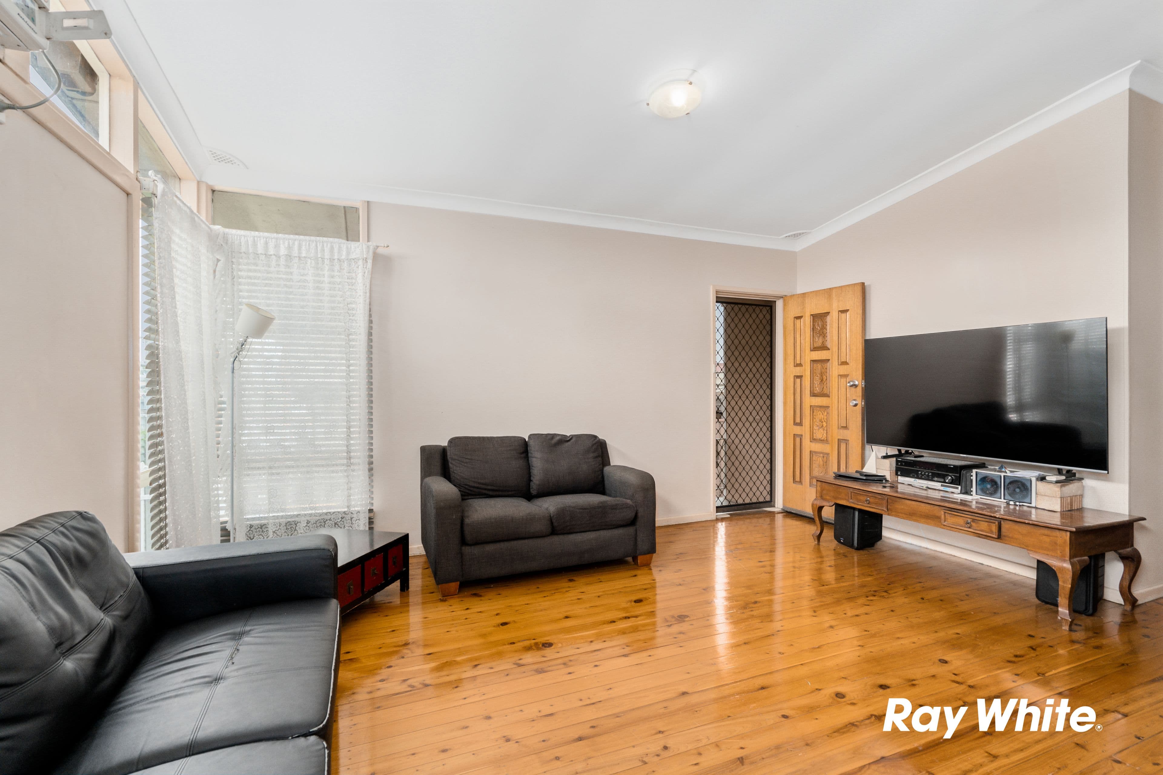 19 Rutherford Street, Blacktown NSW 2148, Blacktown - Thumbnail 2