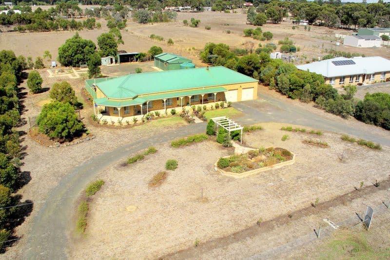 134 Lowndes Road, BANNOCKBURN VIC 3331, Bannockburn - Thumbnail 4
