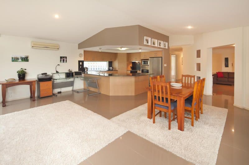 3 Saltair Grove, HELENSVALE QLD 4212, Helensvale - Thumbnail 5
