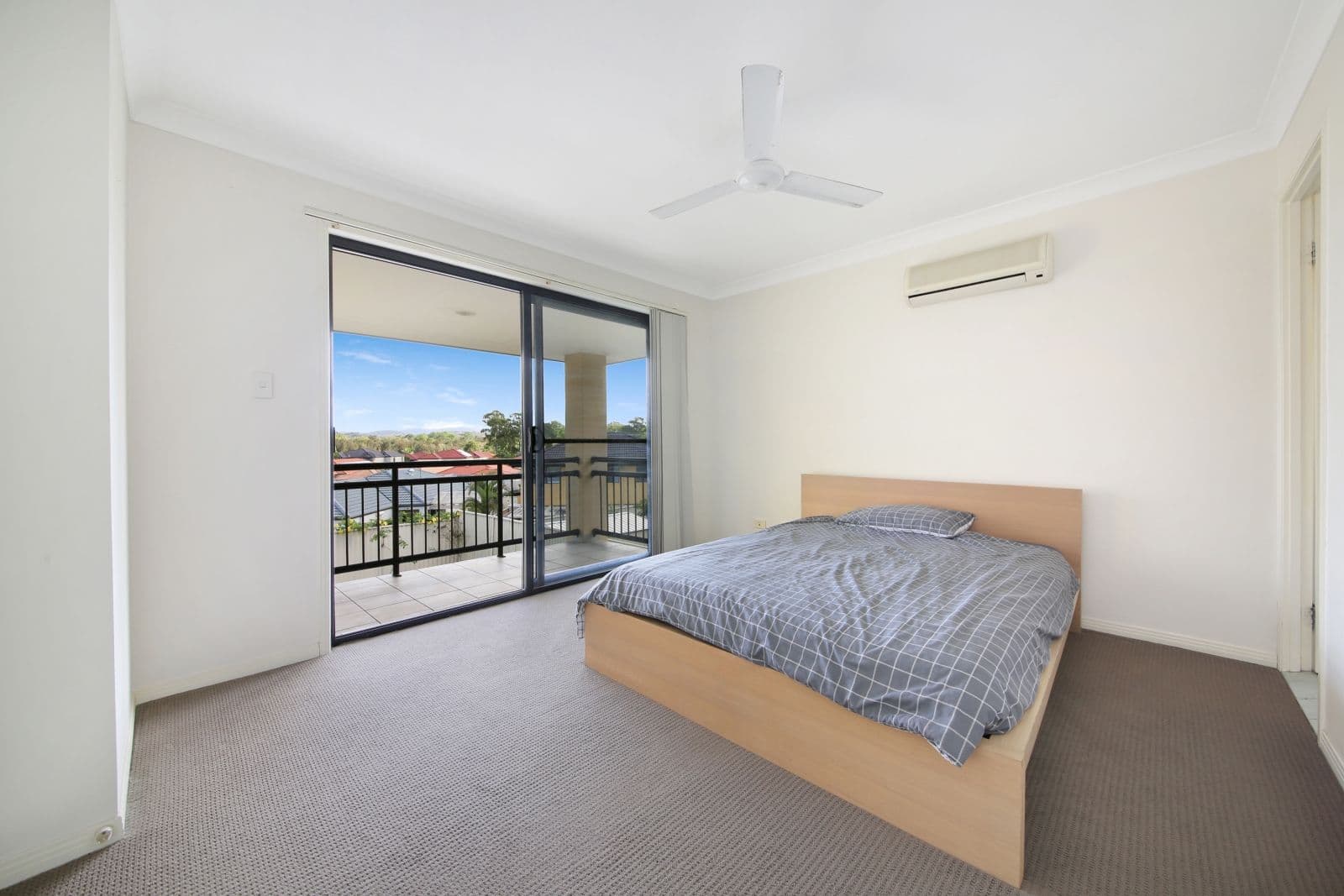 22 Respall Way, Arundel QLD 4214, Arundel - Thumbnail 8