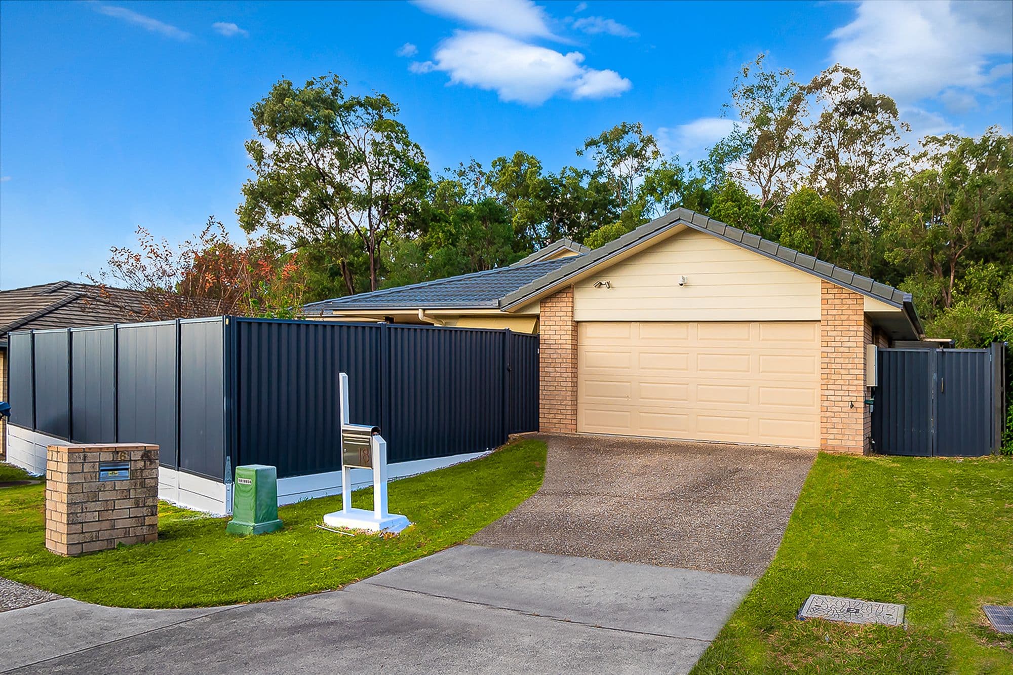 18 Coops Place, Heritage Park QLD 4118, Heritage Park - Thumbnail 2