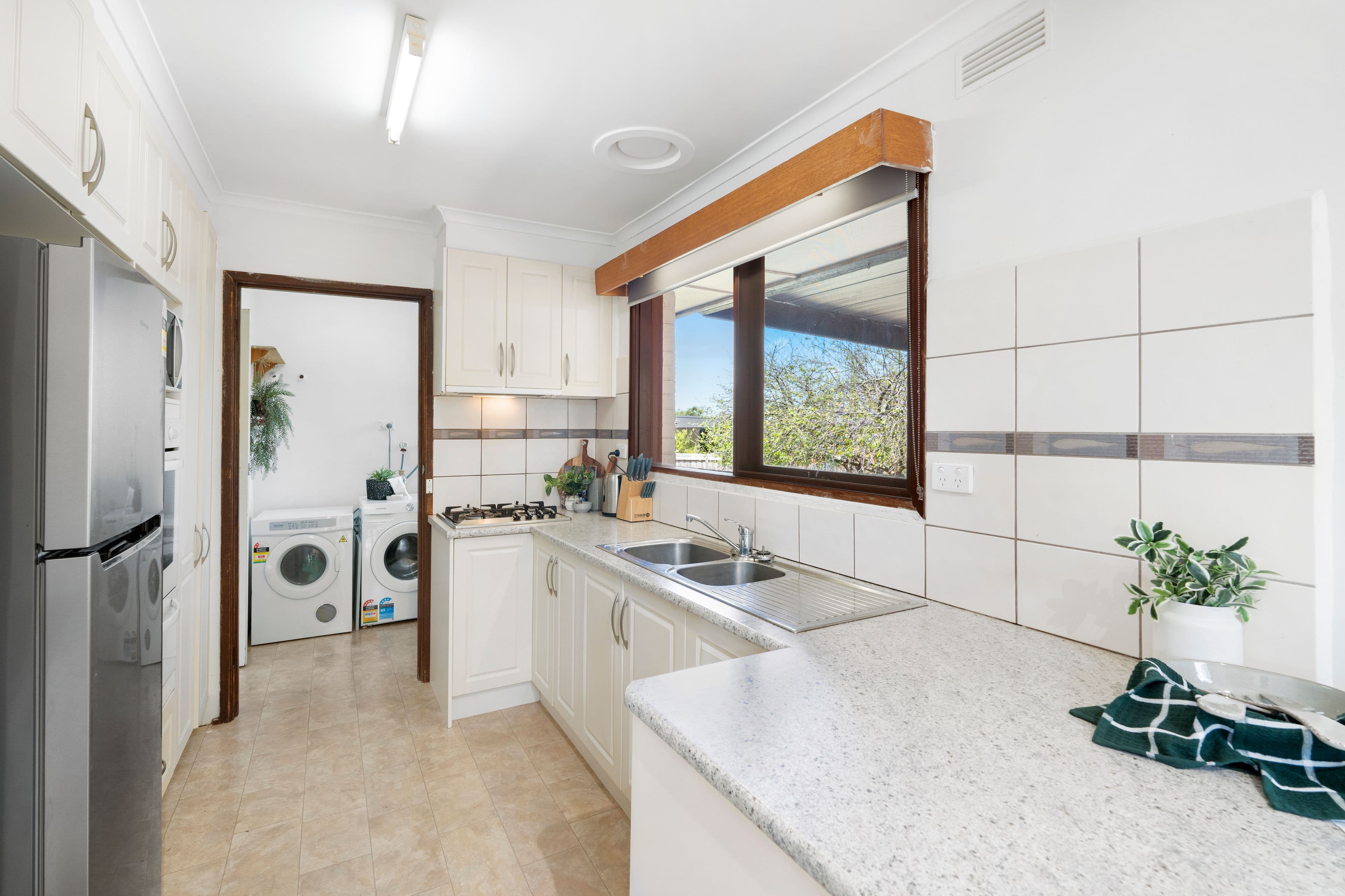33 Kelvin Drive, Ferntree Gully VIC 3156, Ferntree Gully - Thumbnail 6