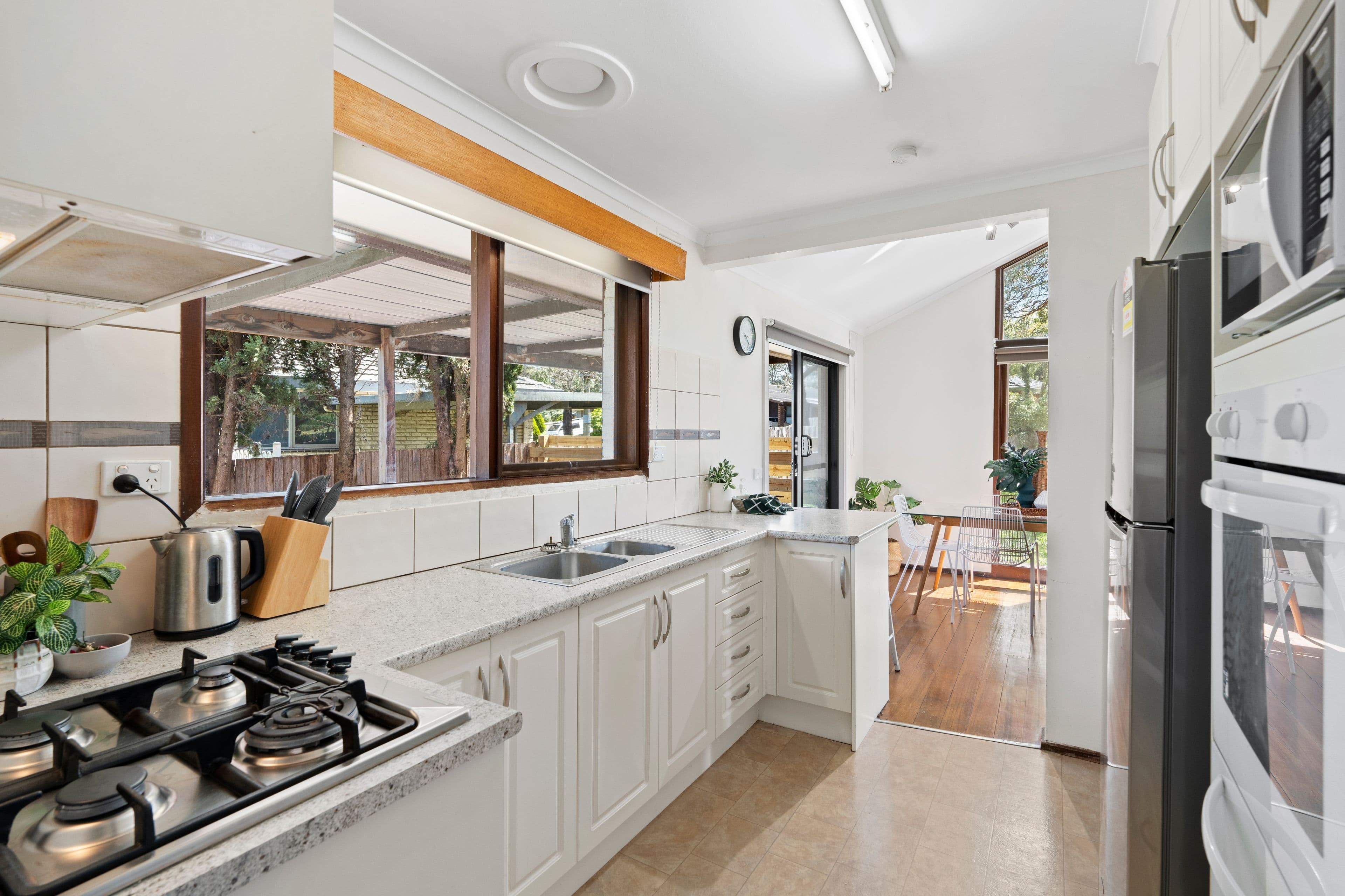 33 Kelvin Drive, Ferntree Gully VIC 3156, Ferntree Gully - Thumbnail 7