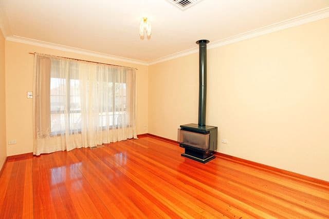 96E Cheddar Road, Reservoir VIC 3073, Reservoir - Thumbnail 5