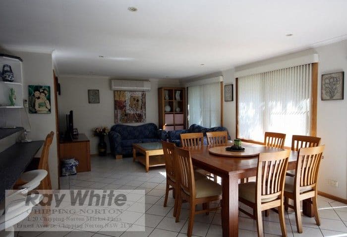 5 Haddenham Street, CHIPPING NORTON NSW 2170, Chipping Norton - Thumbnail 6
