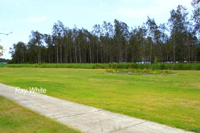 6 Antigua Crescent, Deception Bay QLD 4508, Deception Bay - Thumbnail 4
