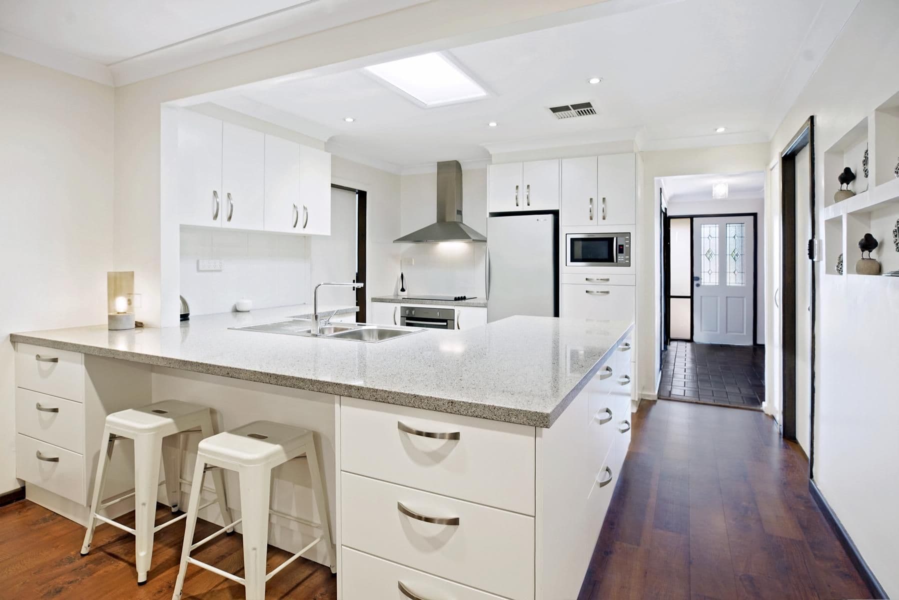 25 Nungeroo Avenue, Jamisontown - Thumbnail 3