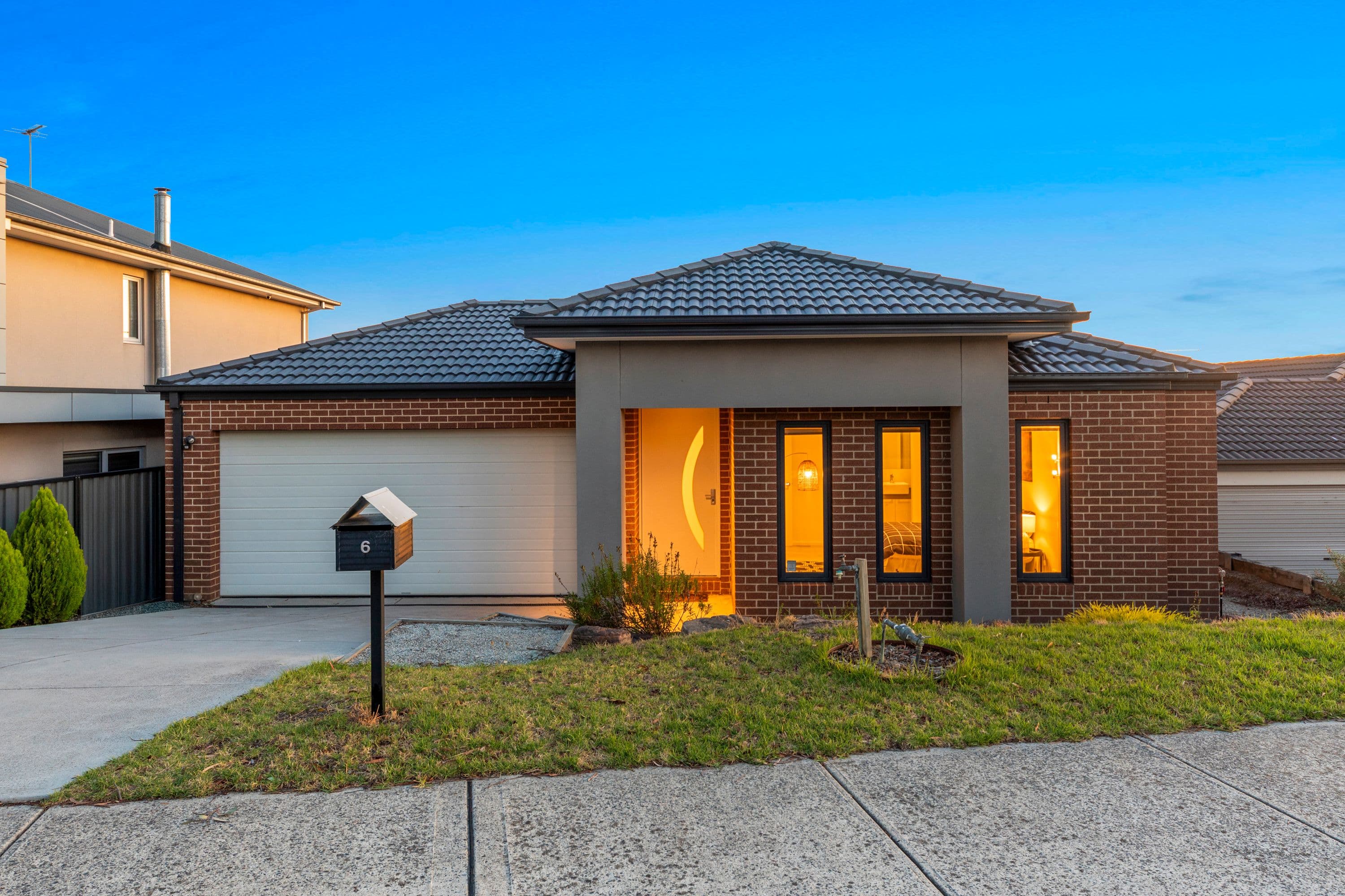 6 Superior Waters, Pakenham VIC 3810, Pakenham - Image 1