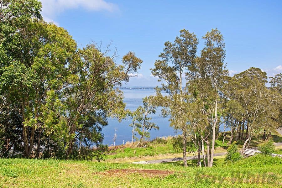74 Diamond Head Drive, BUDGEWOI NSW 2262, Budgewoi - Image 1