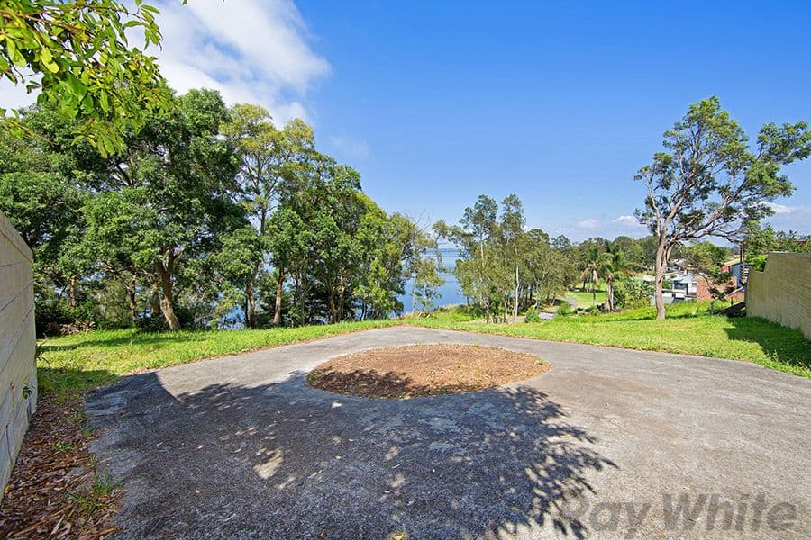 74 Diamond Head Drive, BUDGEWOI NSW 2262, Budgewoi - Thumbnail 2