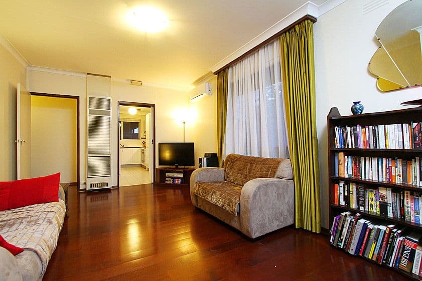 108 Miranda Road, RESERVOIR VIC 3073, Reservoir - Thumbnail 2