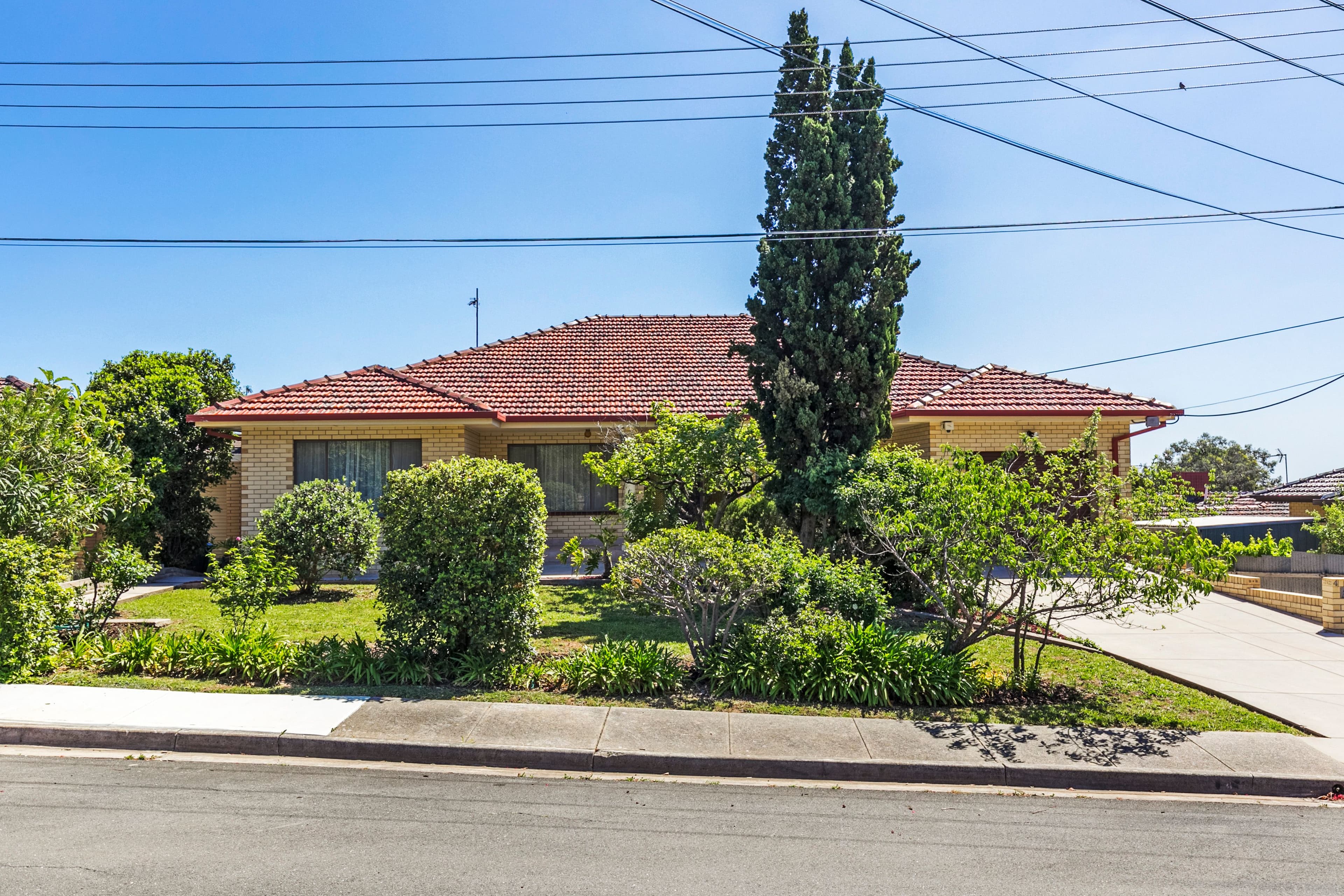 4 Conway Court, Rostrevor SA 5073, Rostrevor - Image 1
