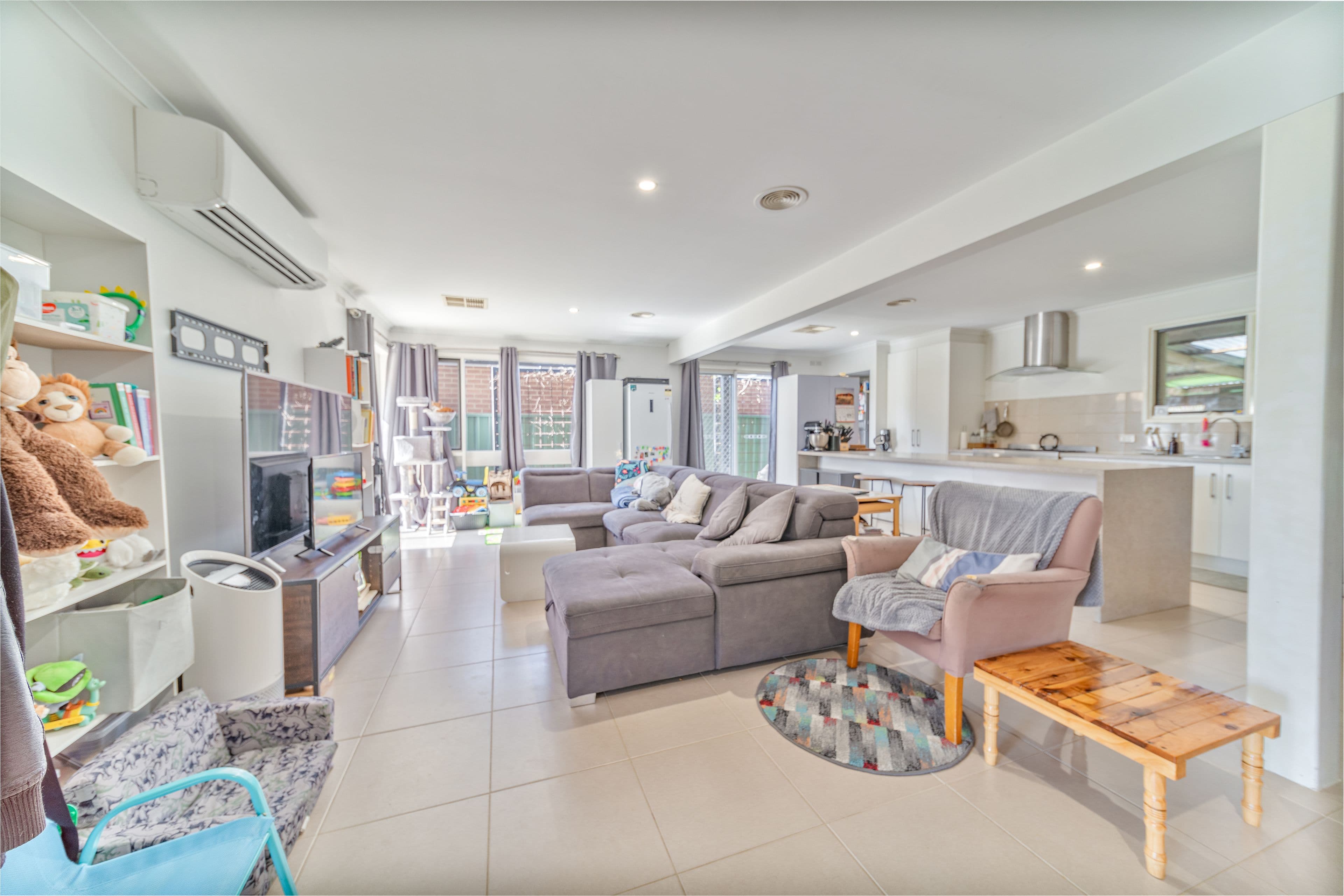 17 Mistletoe Street, Golden Square VIC 3555, Golden Square - Thumbnail 3