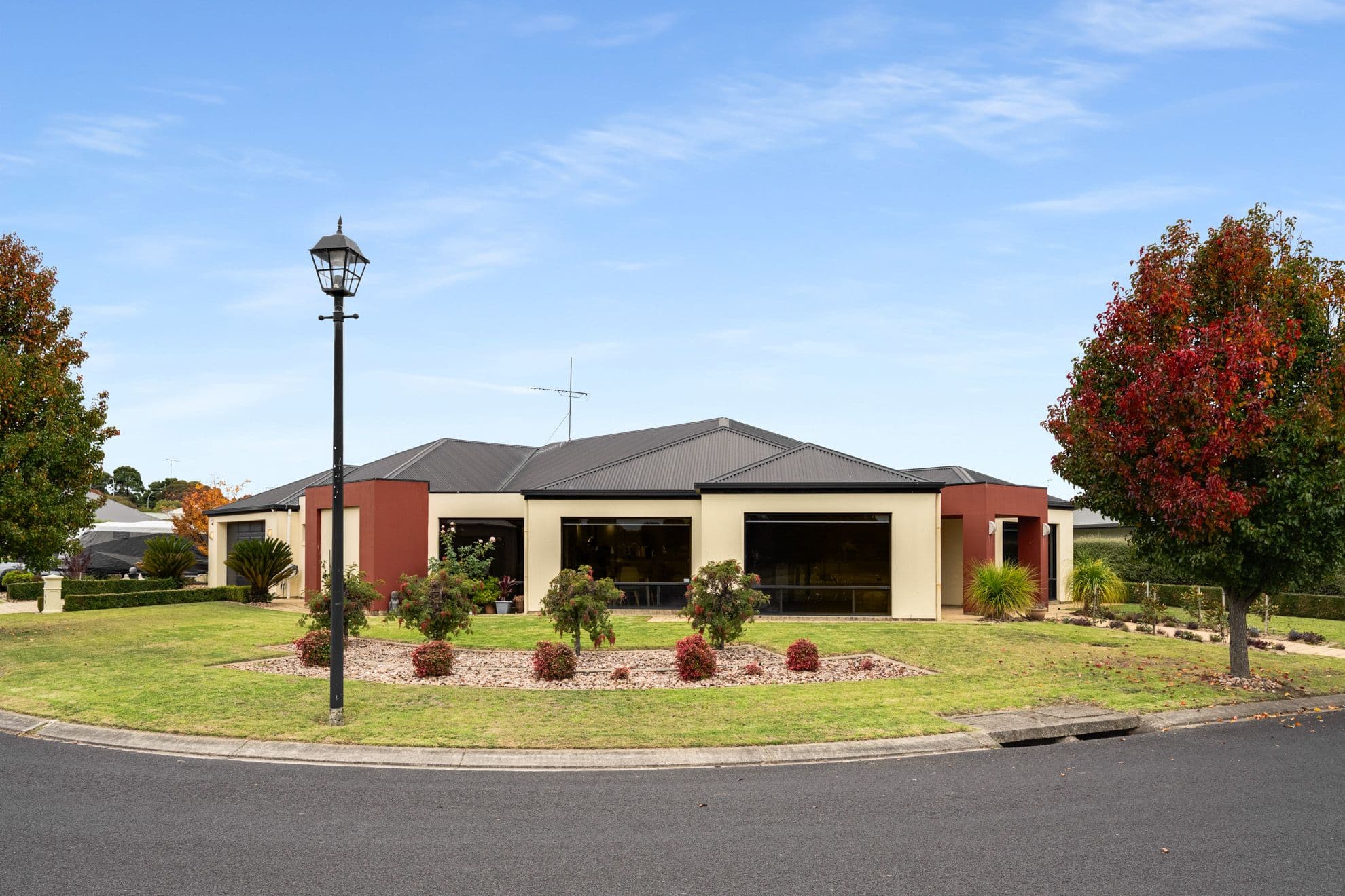 12 Oakridge Crescent, Mount Gambier SA 5290, Mount Gambier - Image 1