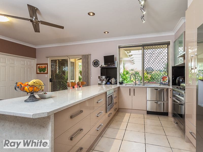 22 Marsh Parade, NORTH LAKES QLD 4509, North Lakes - Thumbnail 4