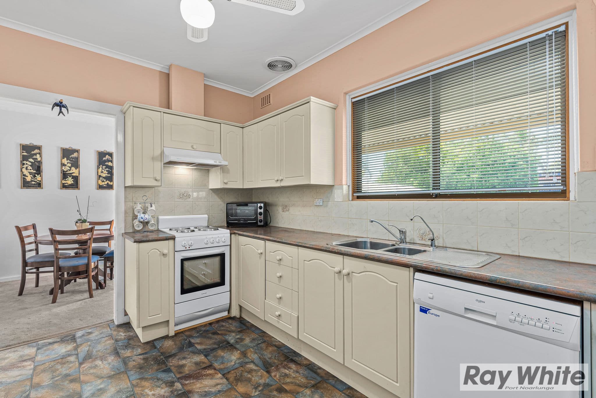 16 Eton Road, Reynella SA 5161, Reynella - Thumbnail 7