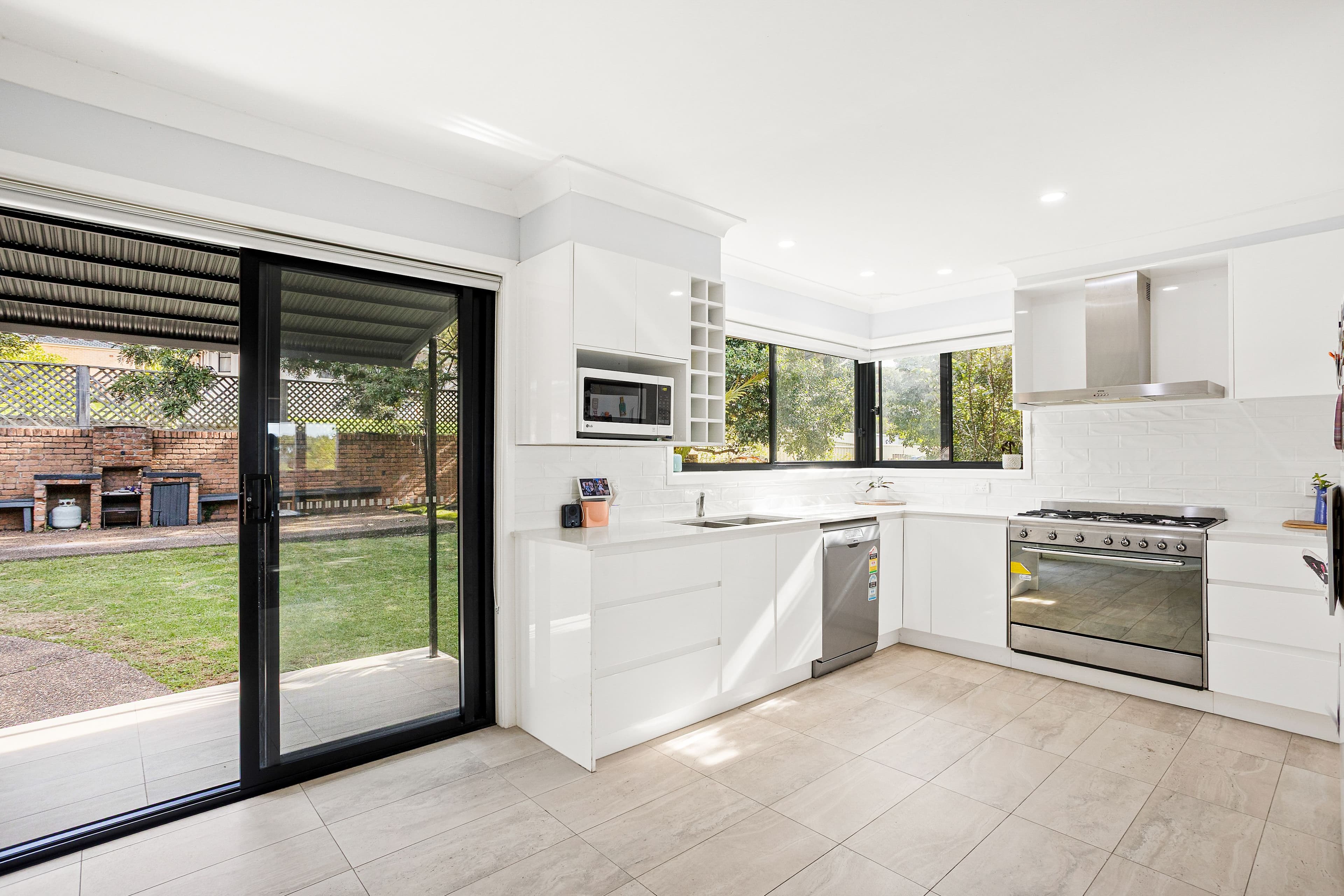 86 Hillside Drive, Albion Park NSW 2527, Albion Park - Thumbnail 3
