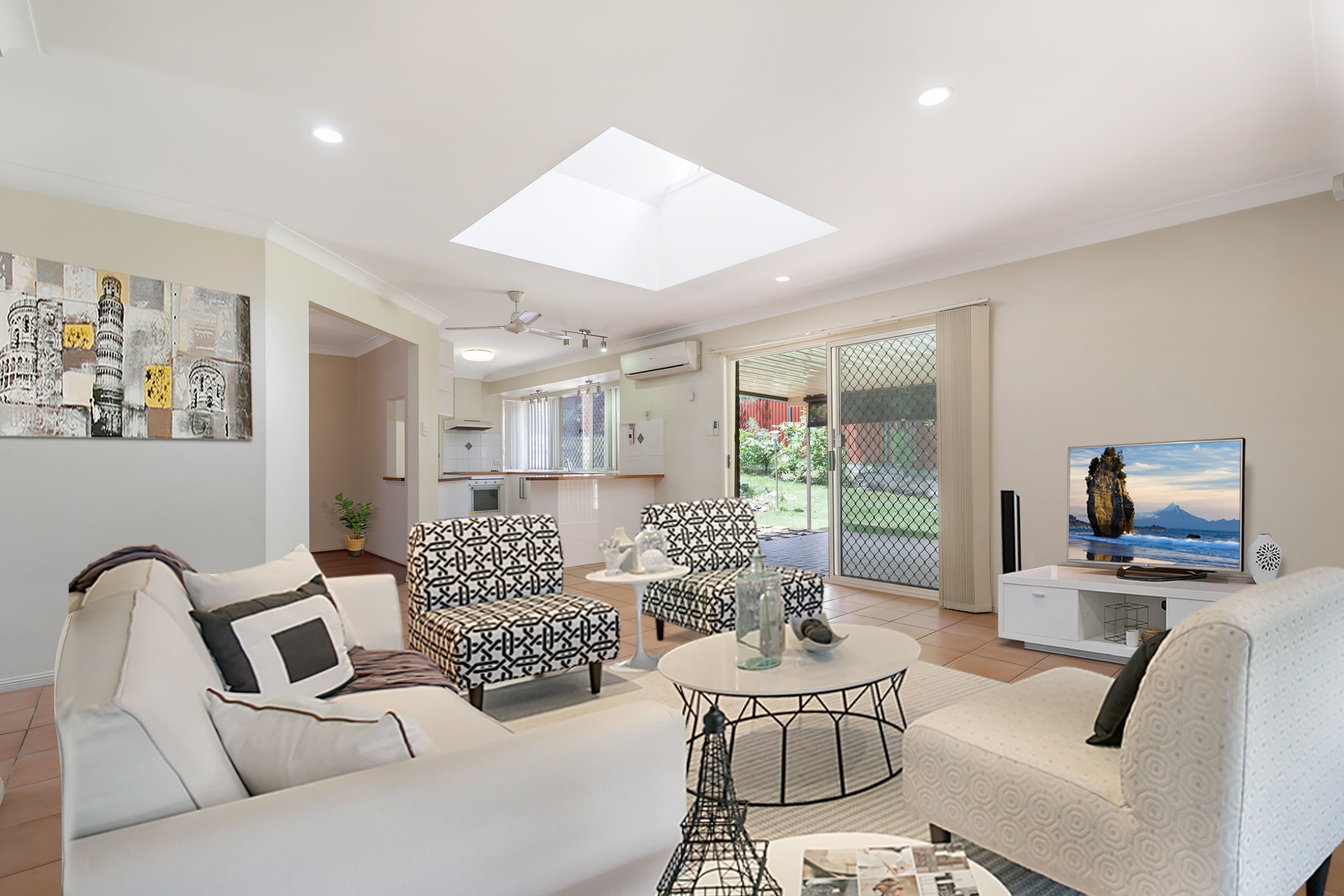 1 Borger Place, Edens Landing QLD 4207, Edens Landing - Thumbnail 2
