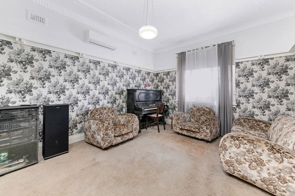 42 Edward Street, Bankstown NSW 2200, Bankstown - Thumbnail 3