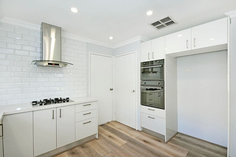 16 Alderley Close, Ellenbrook WA 6069, Ellenbrook - Thumbnail 2