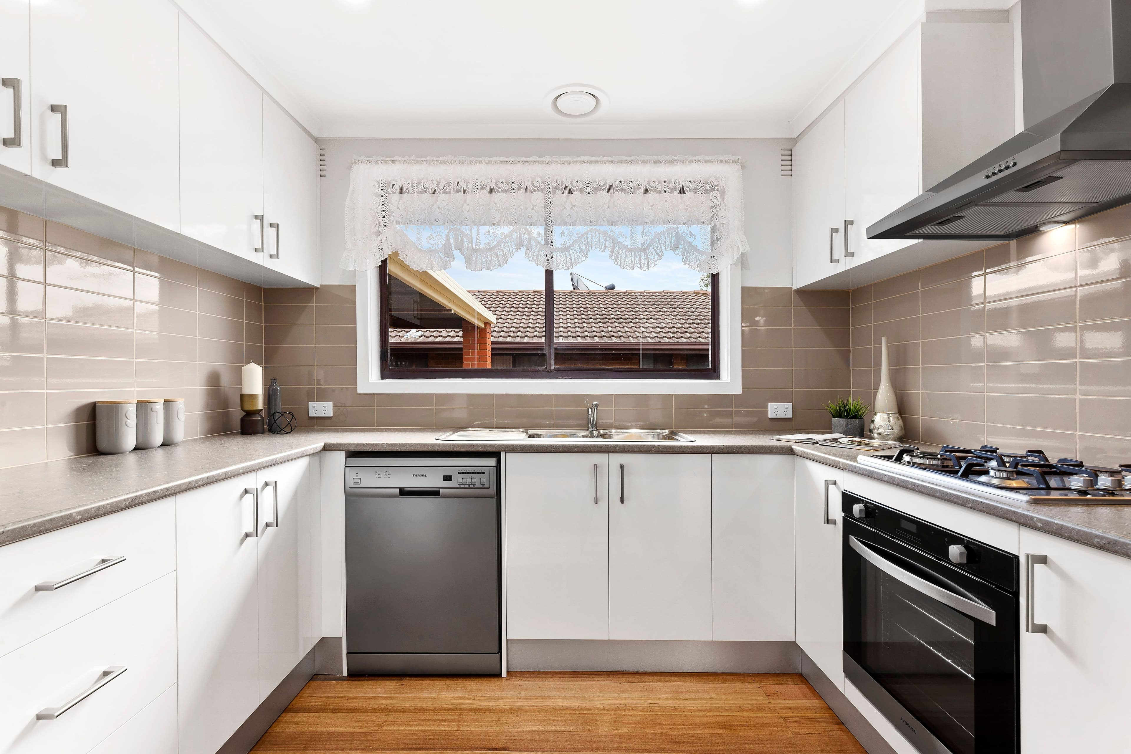 36 Freeman Crescent, Mill Park VIC 3082, Mill Park - Thumbnail 2