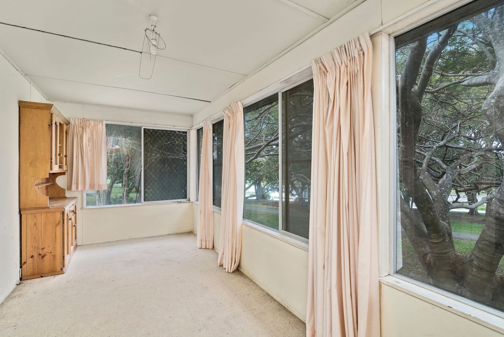 21 Kitchener Street, Tugun QLD 4224, Tugun - Thumbnail 4