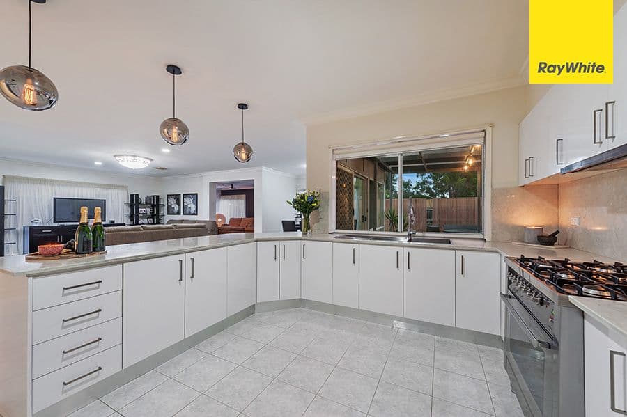 1 Angus Court, Roxburgh Park VIC 3064, Roxburgh Park - Thumbnail 5