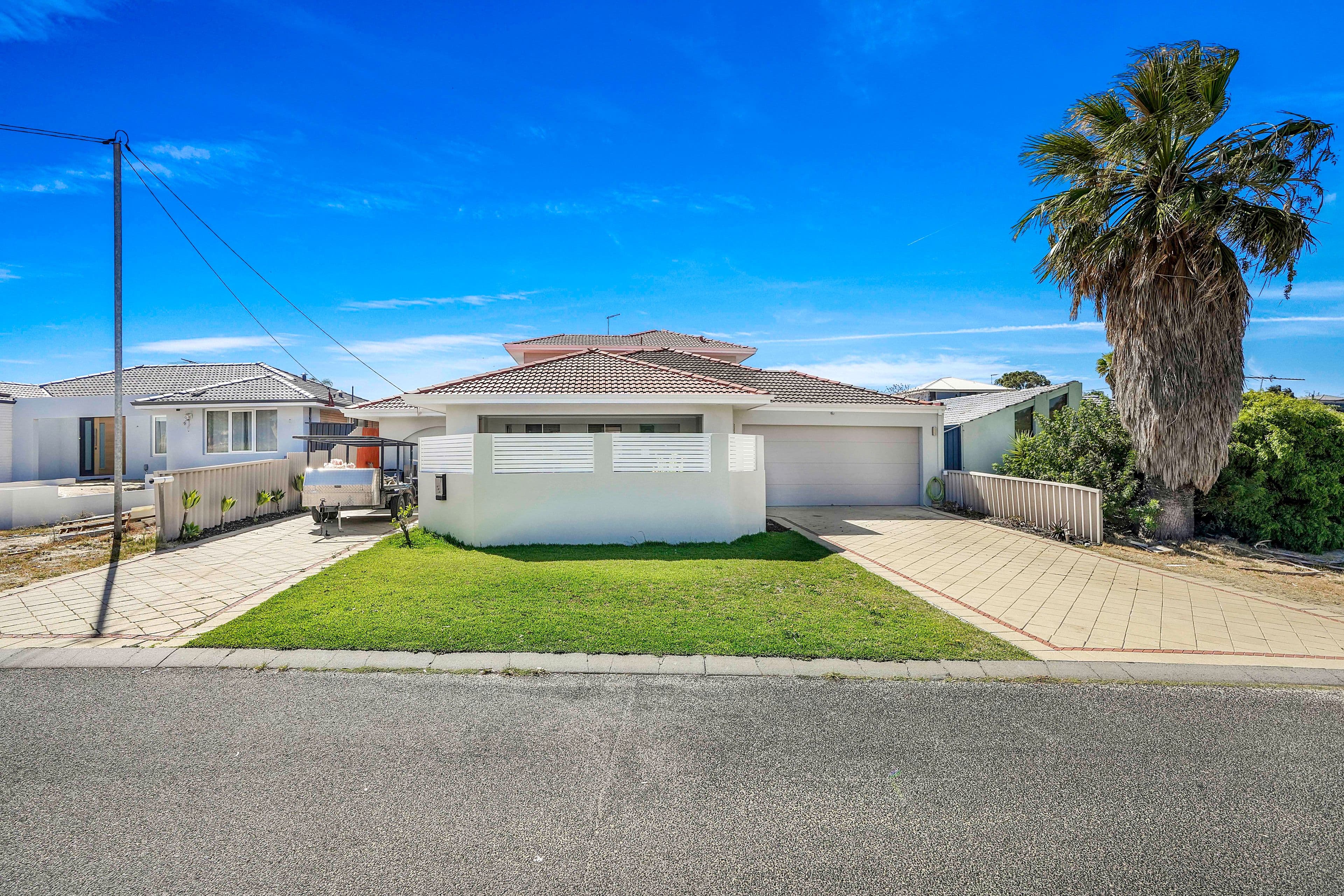 7 Alycon Place, Kallaroo WA 6025, Kallaroo - Image 1
