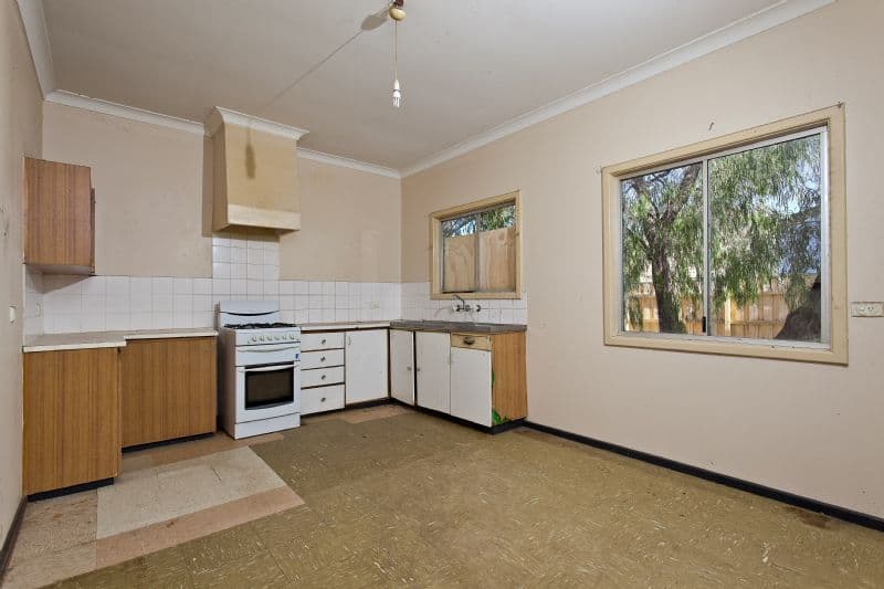 11 Ellison Street, WILLAGEE WA 6156, Willagee - Thumbnail 3