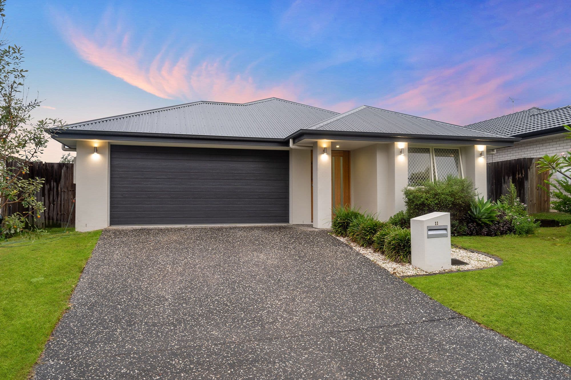 11 Songbird Circuit, FLAGSTONE QLD 4280, Flagstone - Thumbnail 2