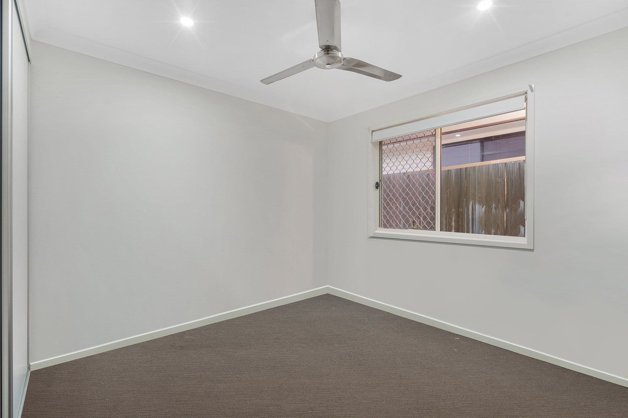 11 Songbird Circuit, FLAGSTONE QLD 4280, Flagstone - Thumbnail 6
