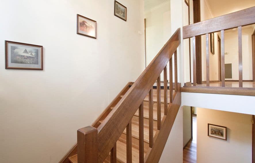 139 Mountain View Road, BRIAR HILL VIC 3088, Briar Hill - Thumbnail 6