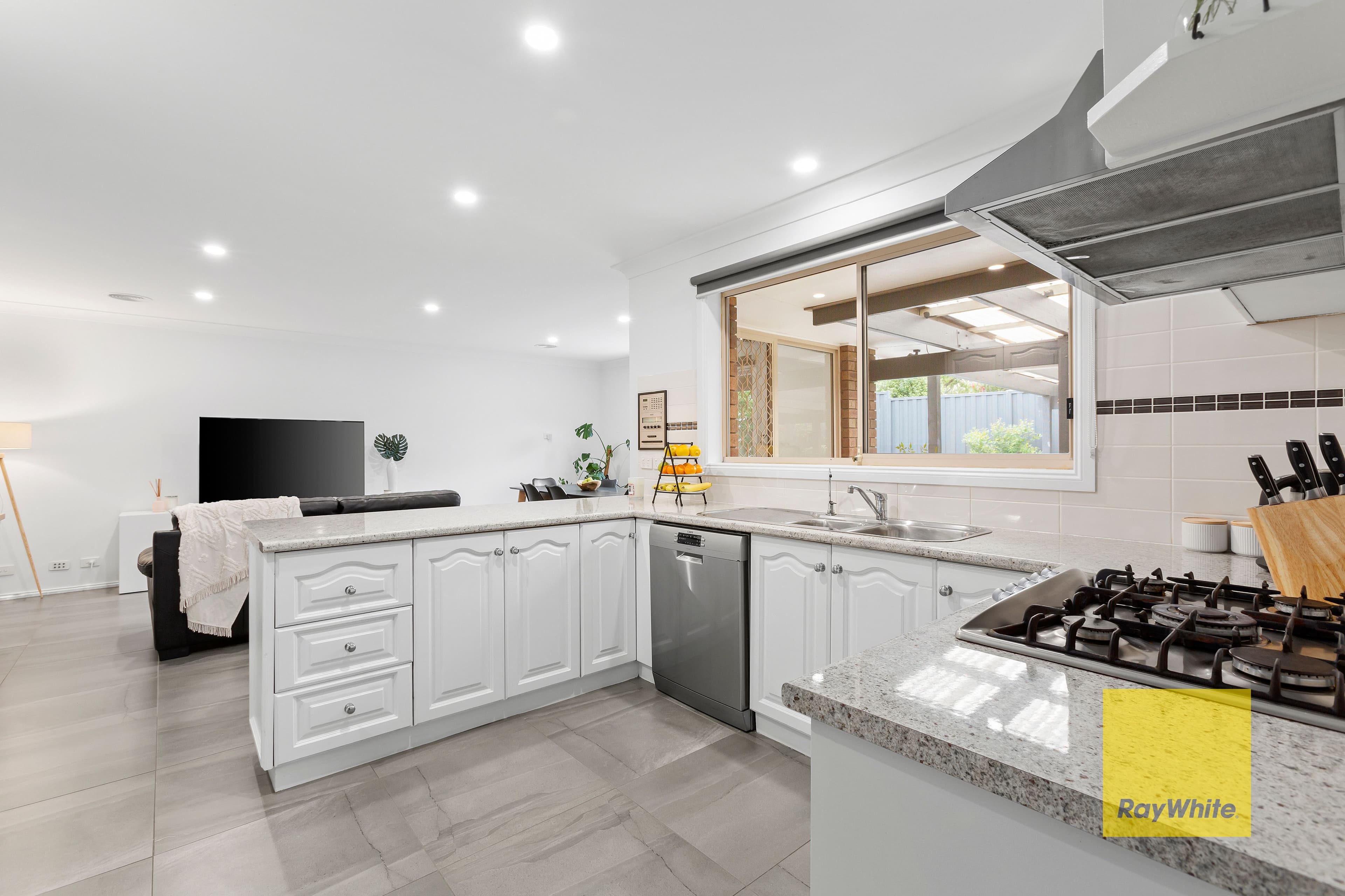 14 Enrob Court, Grovedale VIC 3216, Grovedale - Thumbnail 4