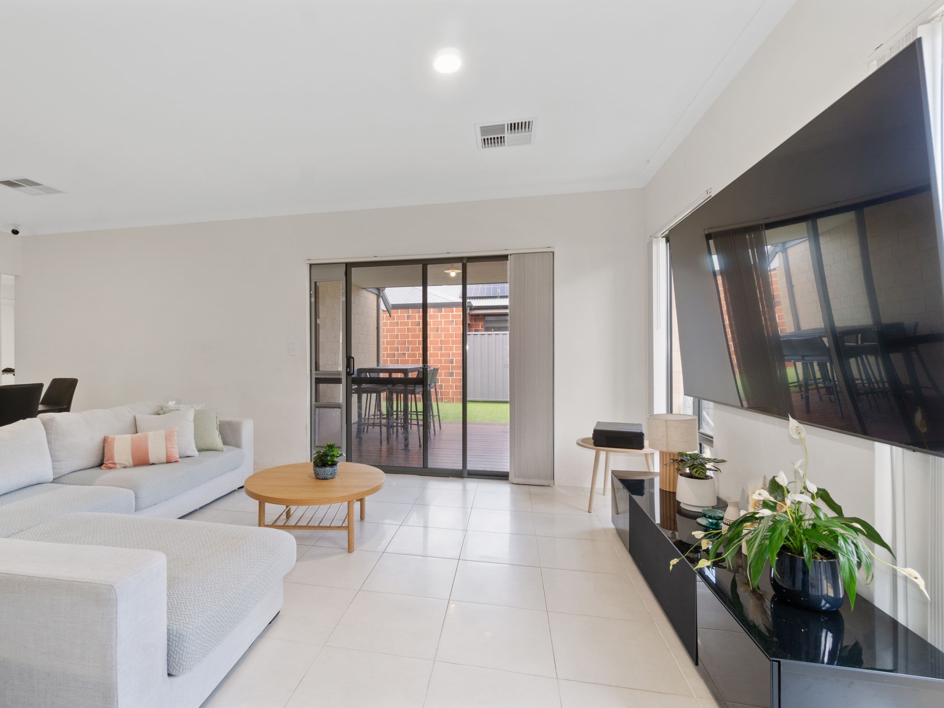 25 Aquitaine Boulevard, Forrestdale WA 6112, Forrestdale - Thumbnail 7