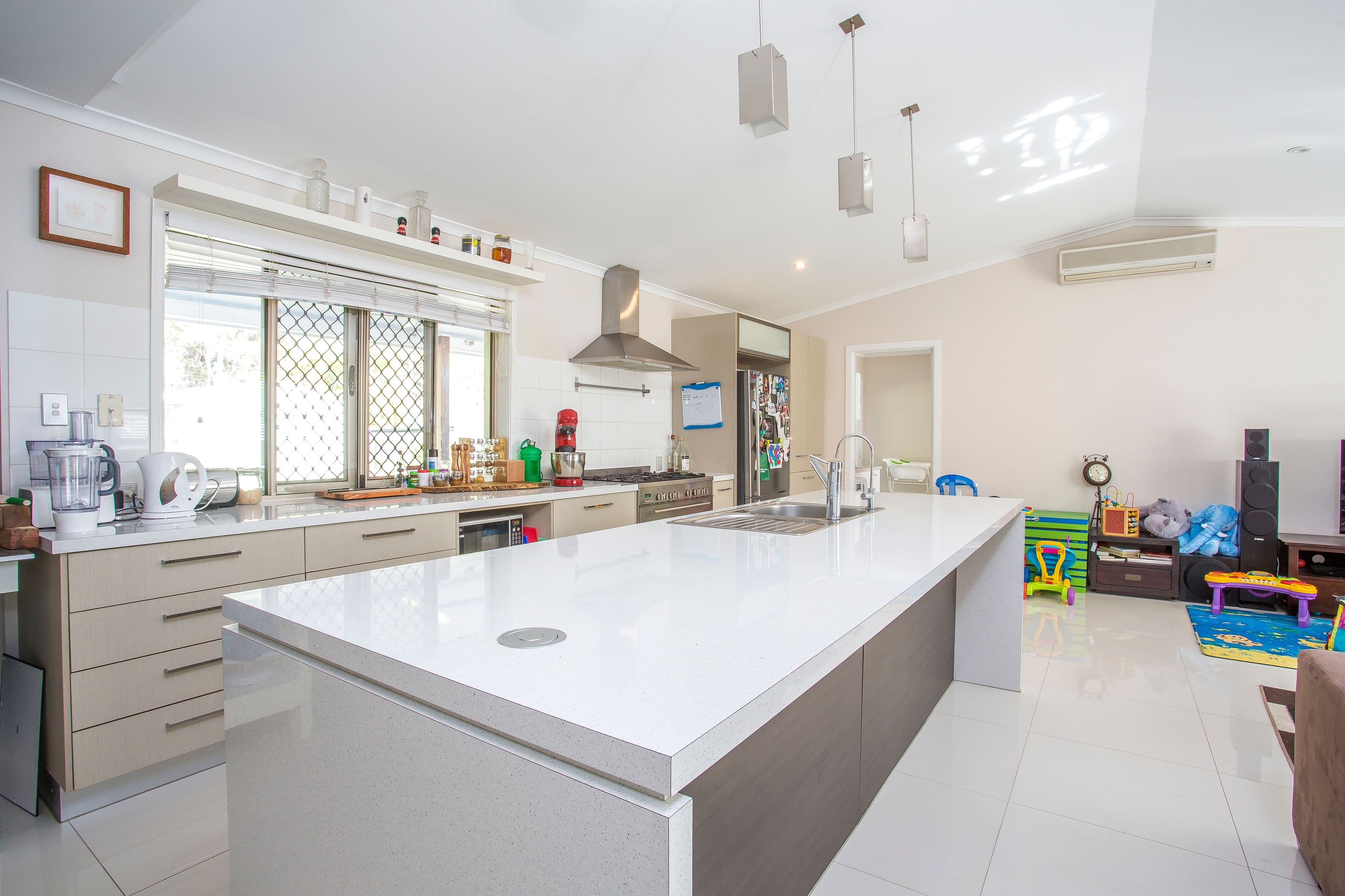 9 Bellcarra Place, Little Mountain QLD 4551, Little Mountain - Image 1