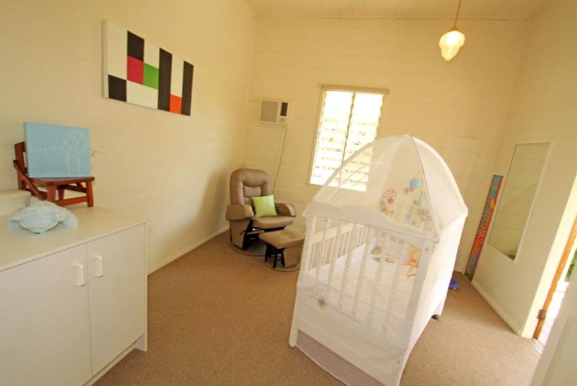 4 Davis Street, The Range QLD 4700, The Range - Thumbnail 6