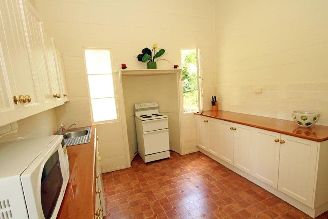 4 Davis Street, The Range QLD 4700, The Range - Thumbnail 8