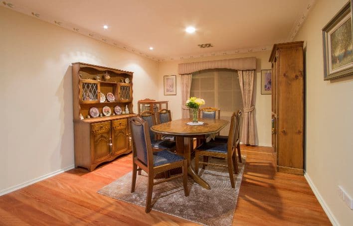 18 Cosham Court, GREENSBOROUGH VIC 3088, Greensborough - Thumbnail 6