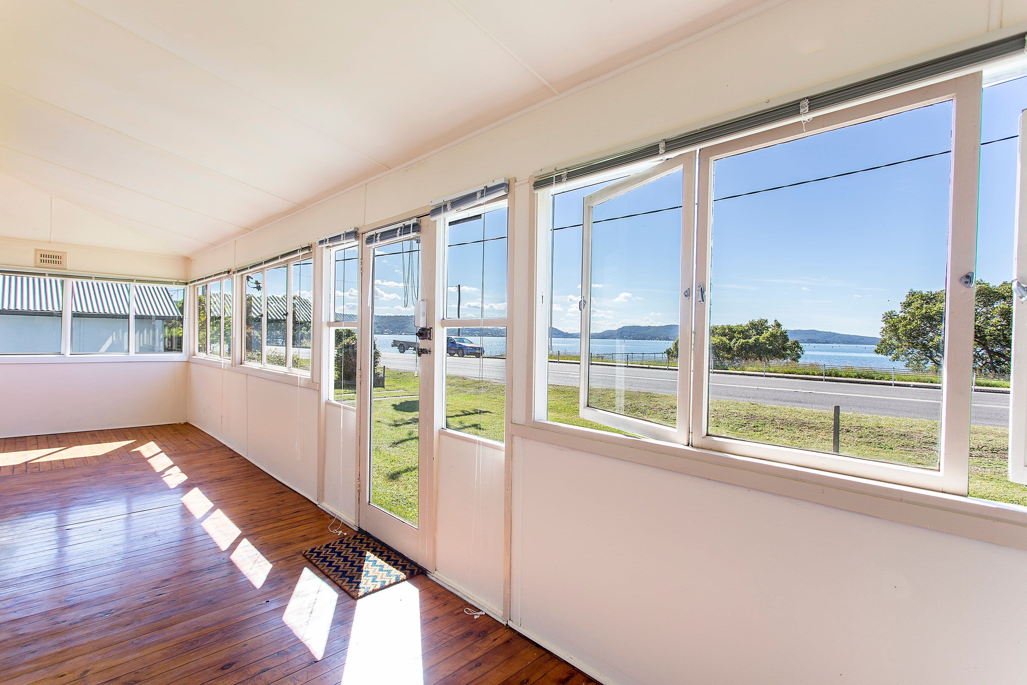 1/10 Bridges Avenue, Mooroolbark - Thumbnail 7