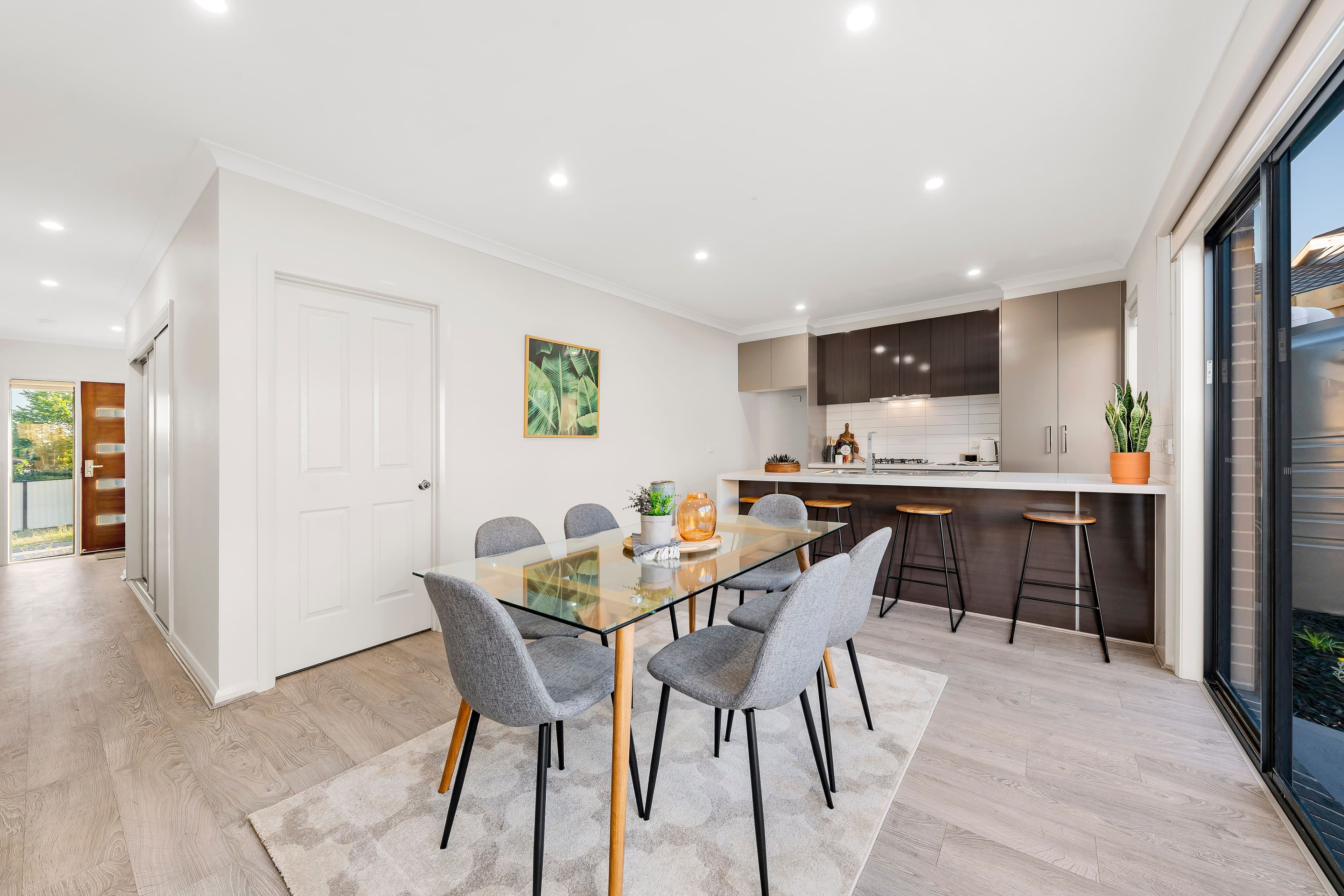 2 Bamba Court, Scoresby VIC 3179, Scoresby - Thumbnail 2