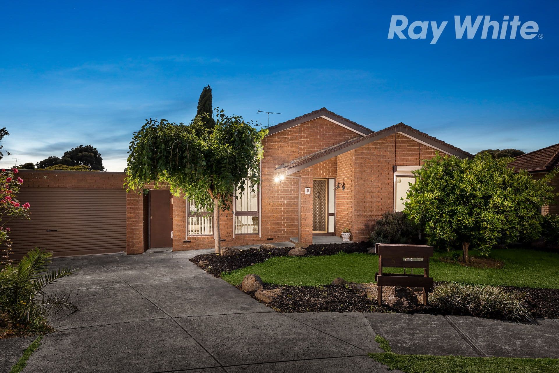 5 Farrer Court, Mill Park VIC 3082, Mill Park - Image 1