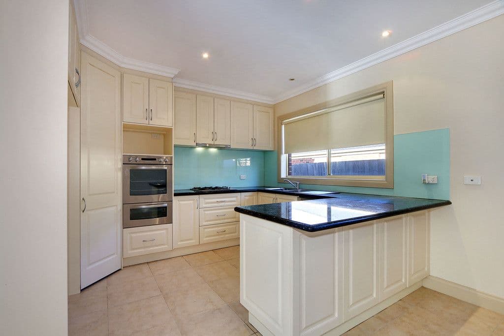 15 St James Park Rise, MOOROOLBARK VIC 3138, Mooroolbark - Thumbnail 5