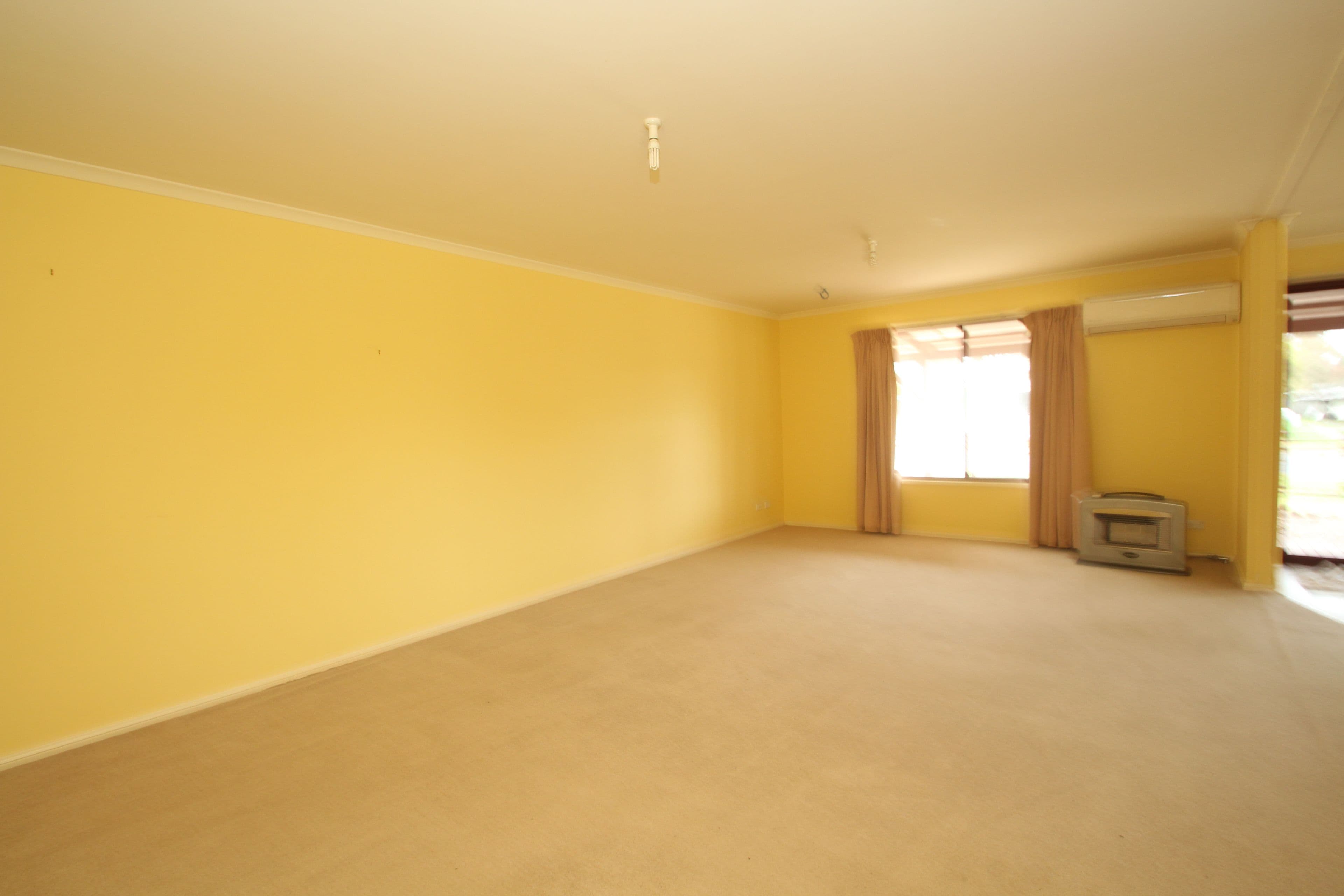 38 Hill Street, Tocumwal NSW 2714, Tocumwal - Thumbnail 3