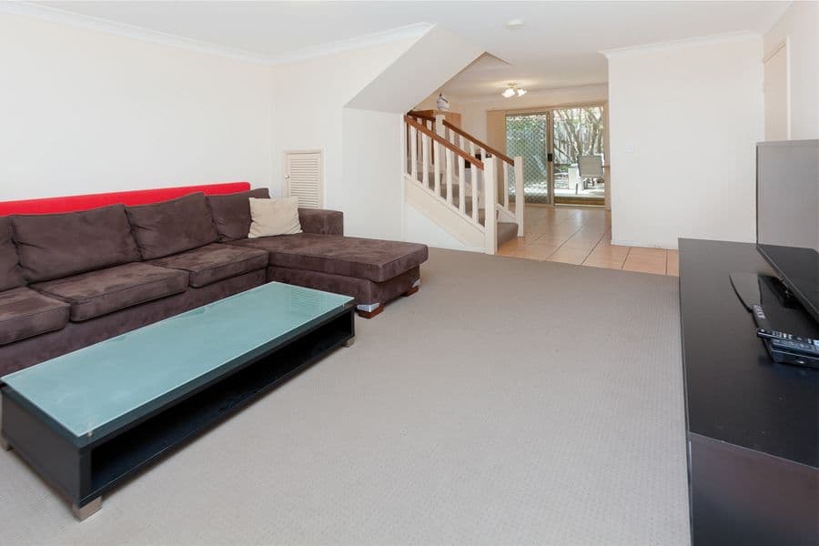 74 Newdegate Street, GREENSLOPES QLD 4120, Greenslopes - Thumbnail 4