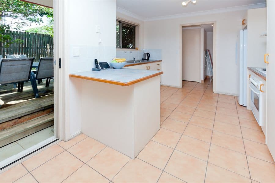 74 Newdegate Street, GREENSLOPES QLD 4120, Greenslopes - Thumbnail 5