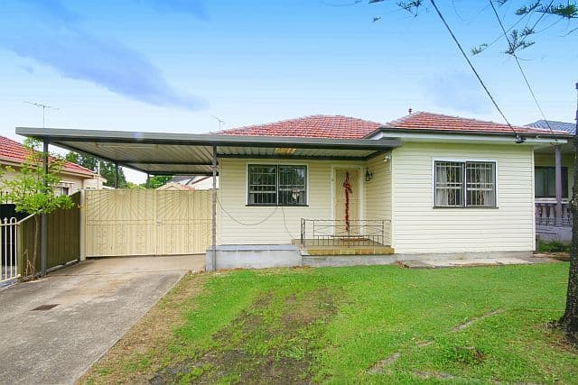 26 Tennyson Road, GREENACRE NSW 2190, Greenacre - Image 1