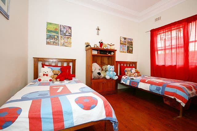 26 Tennyson Road, GREENACRE NSW 2190, Greenacre - Thumbnail 5